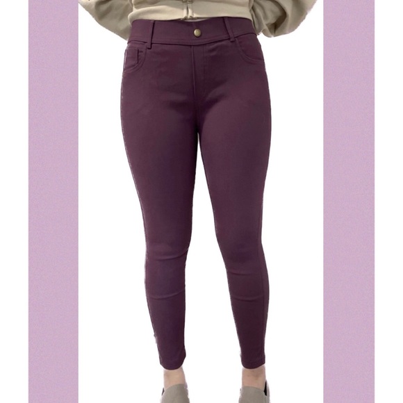 Slip On Stretchy Pants! - Picture 1 of 5